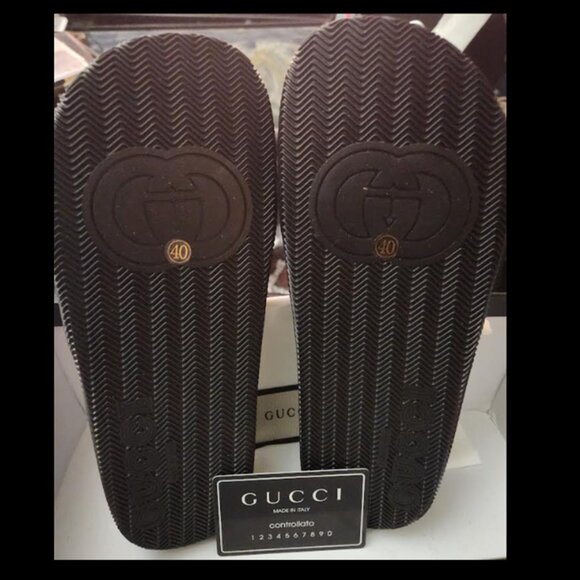Gucci Slides (GG) - new in box - Picture 5 of 8